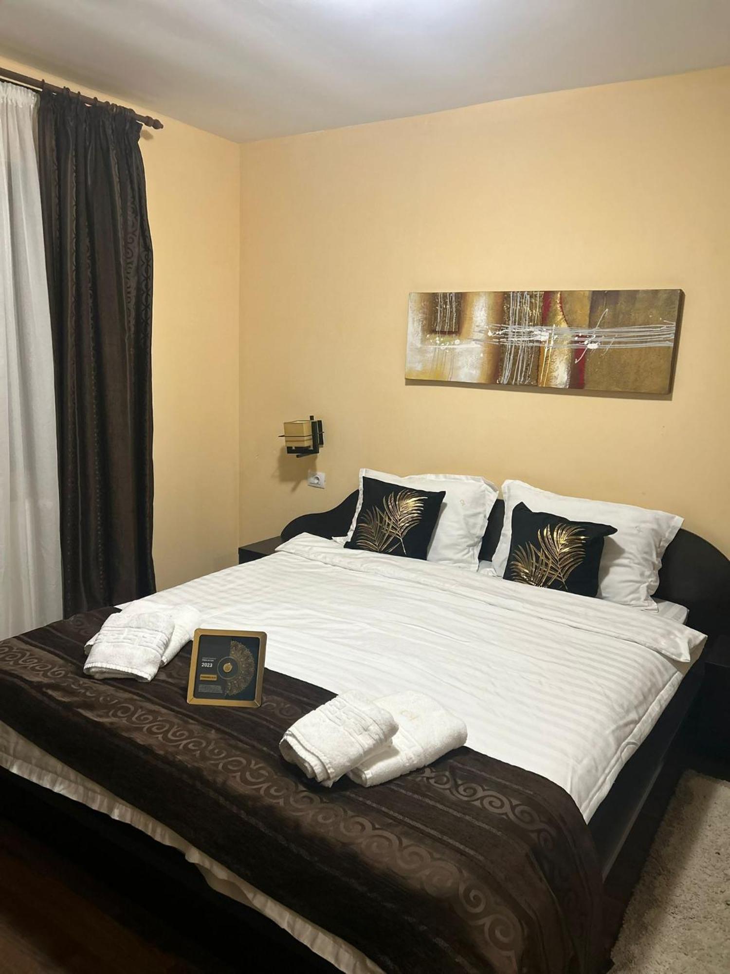Hotel Casa Alex Rasnov Zewnętrze zdjęcie